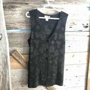 maxima Size Med Black sleeveless v-neck button down vintage top